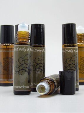 Essential Oil Roller Perfume • Natural Fragrance Roll On (7ml)